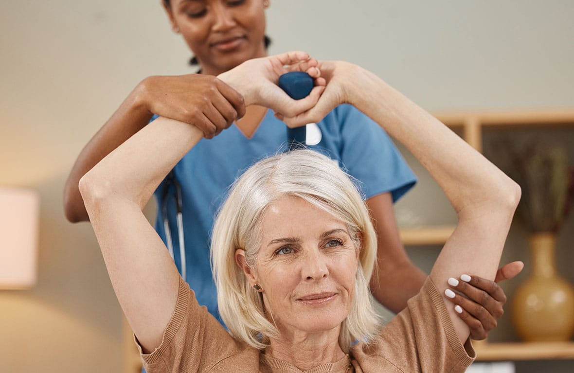 Experience comprehensive geriatric physiotherapy in the UK. Our dedicated team offers personalised treatments to enhance mobility, strength, and independence for older adults.