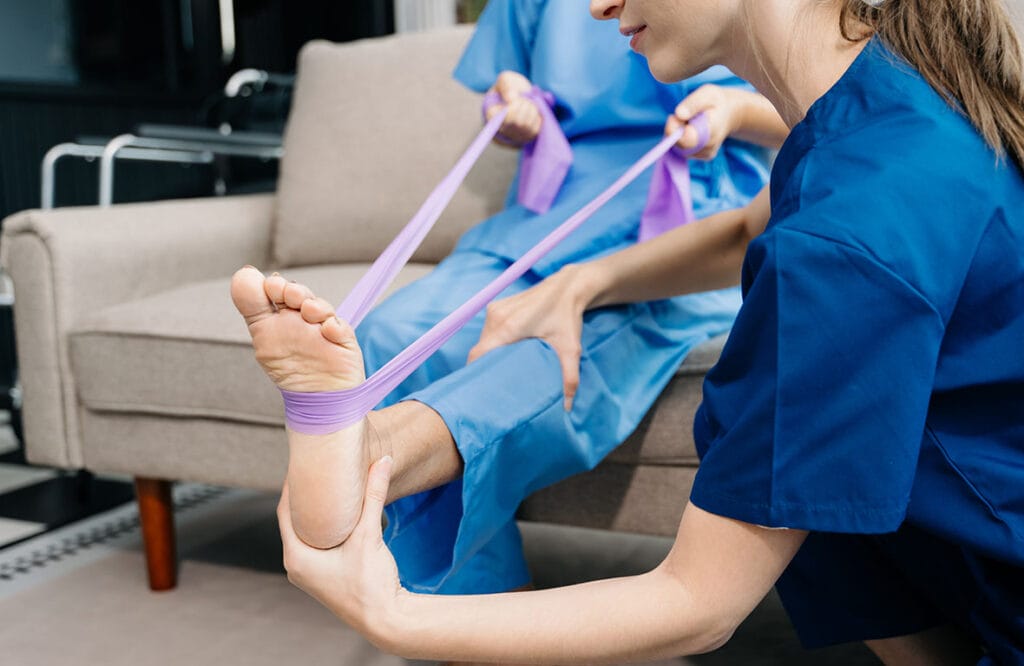 Discover expert orthopaedic physiotherapy in the UK. Our skilled therapists offer personalised care to restore movement and improve your quality of life.